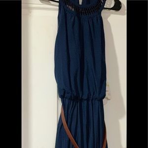 New W/ Tag. ANNE KLEIN Blue Dress w/ belt. Size 6